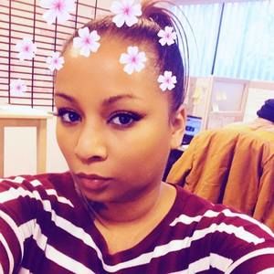 Meet your Posher, Ava